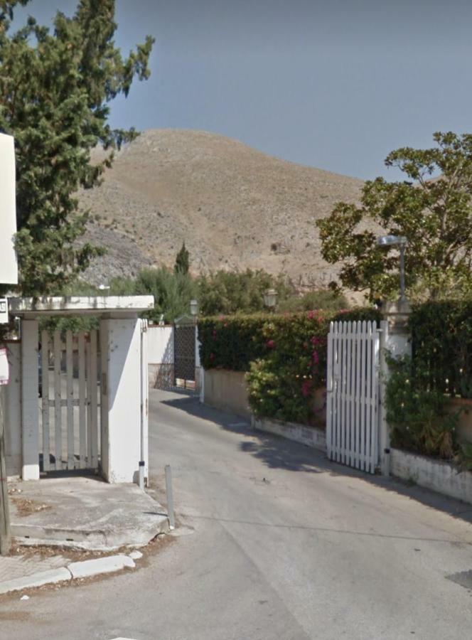 Villa Rosa Luxury Apartment Mondello Luaran gambar